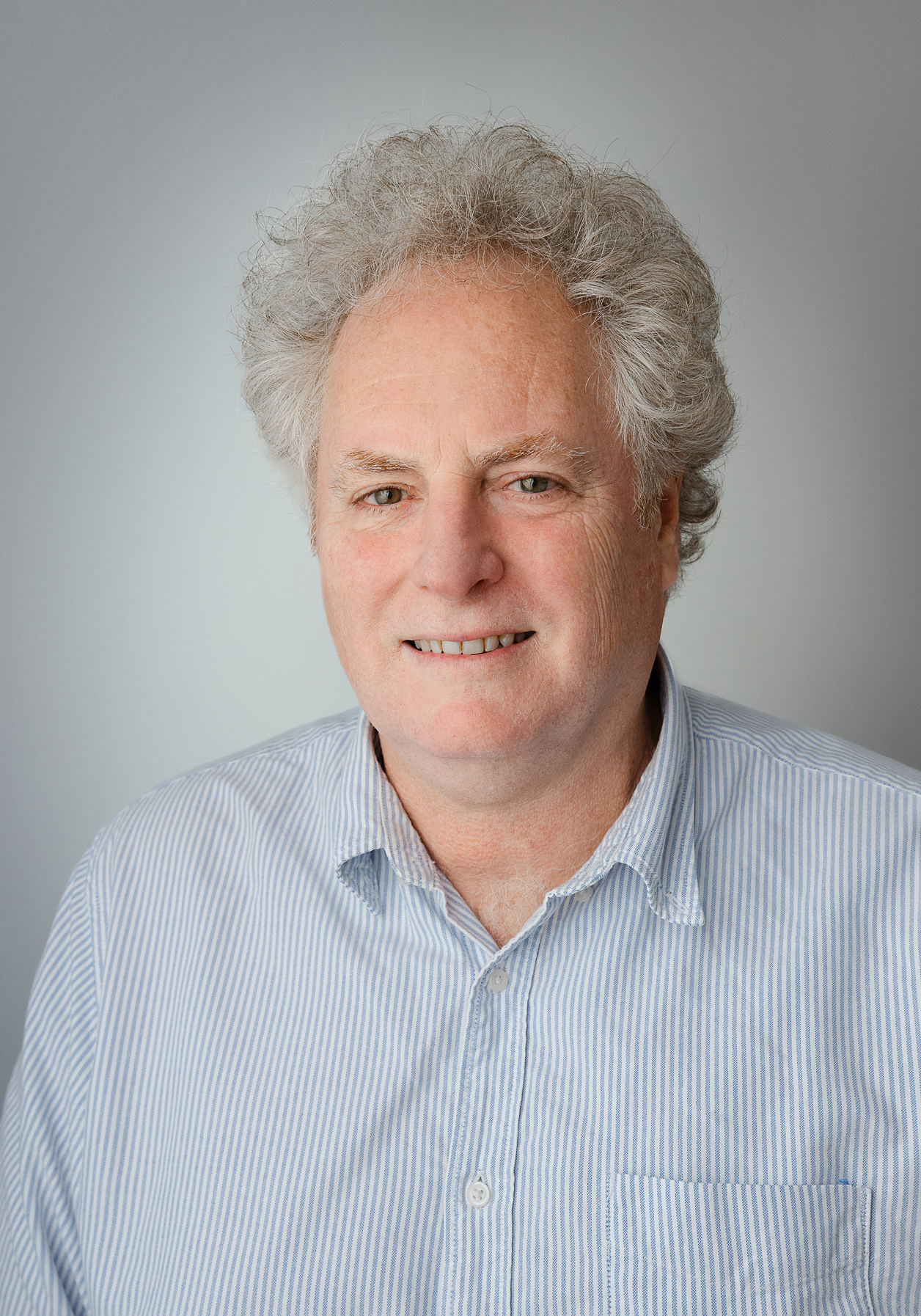 BRUCE CHAPMAN
